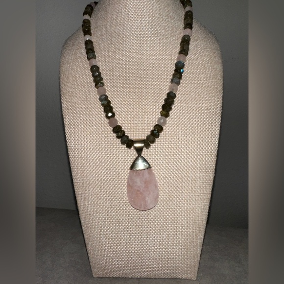 Laborite & pink quartz bead necklace with pendant by Jay King - Picture 2 of 14